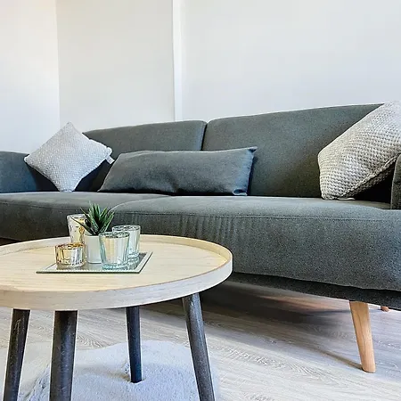 Apartment Urban Forge Centre *